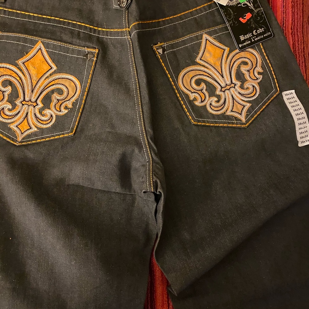 Men’s Jeans by Basic Code. - Picture 2 of 2